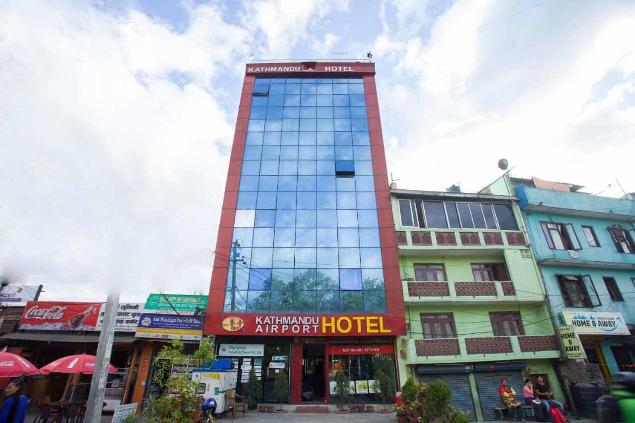 Airport Hotel Катманду Екстериор снимка