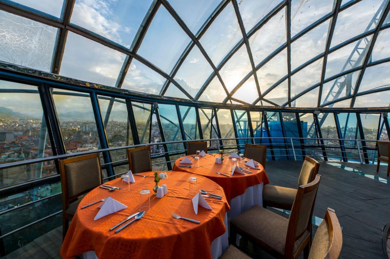 Airport Hotel Катманду Екстериор снимка